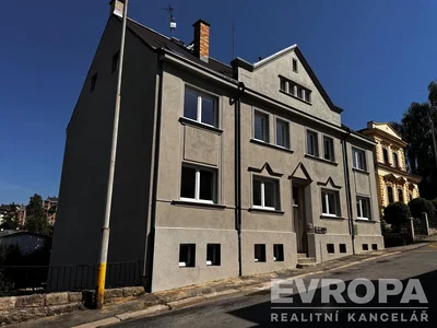 Maison et environs