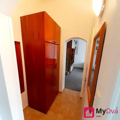Garderoba; pločice