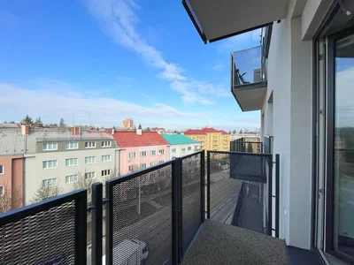 Balkon; uitzicht, natuurlijk licht