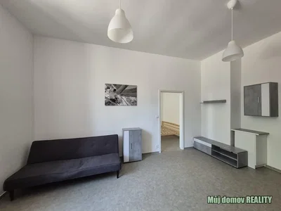 Wohnzimmer; tageslicht, fliesenboden