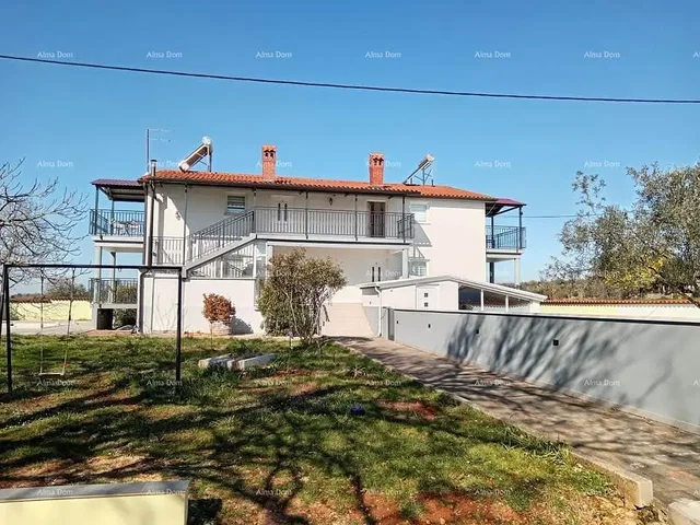Casa y alrededores