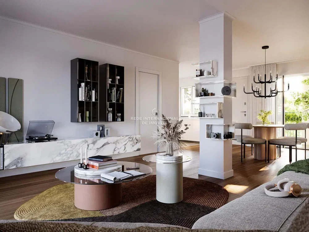 Wohnzimmer; tageslicht, moderner stil, holzboden