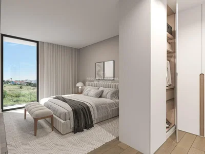 Chambre; lumière naturelle, parquet, style moderne