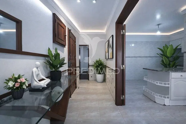 Other; natural light, renovated, modern style