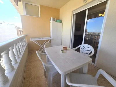 Balcon; vue, lumière naturelle