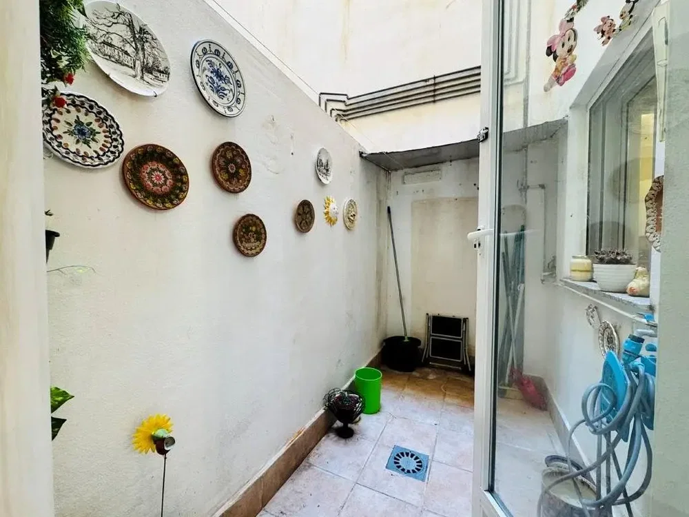 Autre; carrelage, lumière naturelle