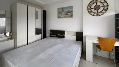 Chambre; lumière naturelle, carrelage