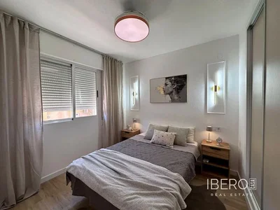 Chambre; parquet, lumière naturelle, style moderne