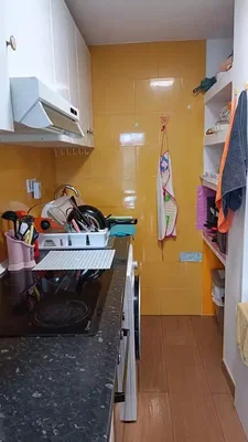 Kuhinja; kuhinjski aparati, pločice