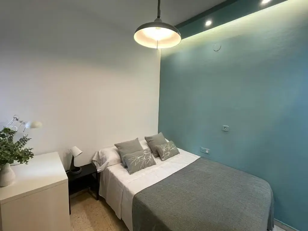 Quarto; luz natural, estilo moderno