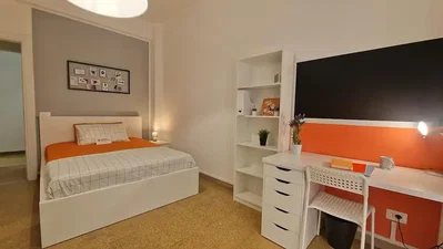 Schlafzimmer; tageslicht, moderner stil