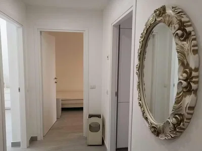 Salon; parquet, lumière naturelle