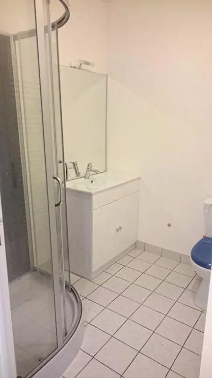 Badezimmer; fliesenboden