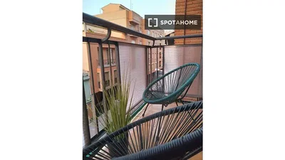 Balcon; vue, lumière naturelle
