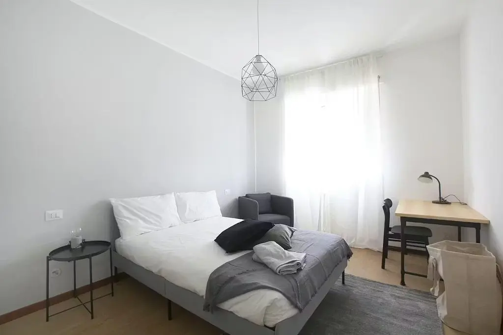 Schlafzimmer; tageslicht, moderner stil
