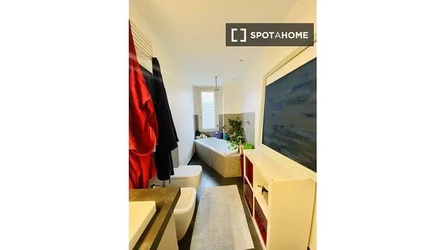 Badezimmer; tageslicht, renoviert