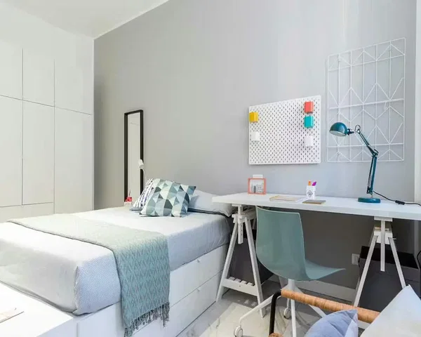Schlafzimmer; tageslicht, moderner stil