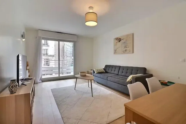 Living room; natural light, modern style, tile floor