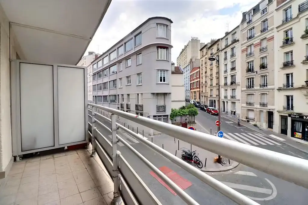 Balcony; view, tile floor