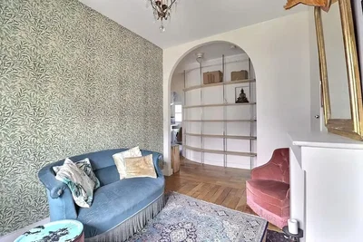Wohnzimmer; holzboden, tageslicht, rustikaler stil