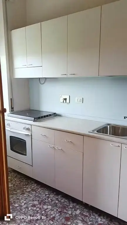 Cuisine; électroménager, carrelage