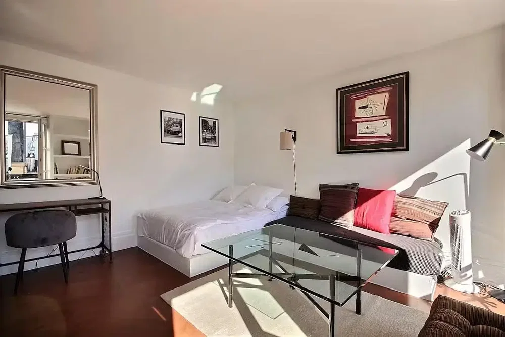 Chambre; lumière naturelle, style moderne