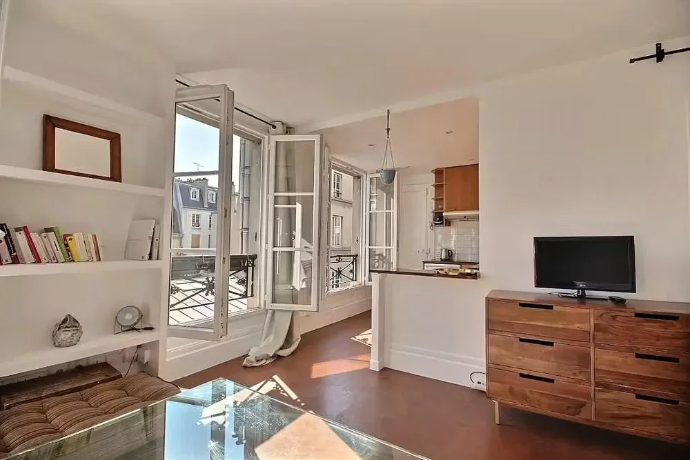 Salon; vue, lumière naturelle, style moderne