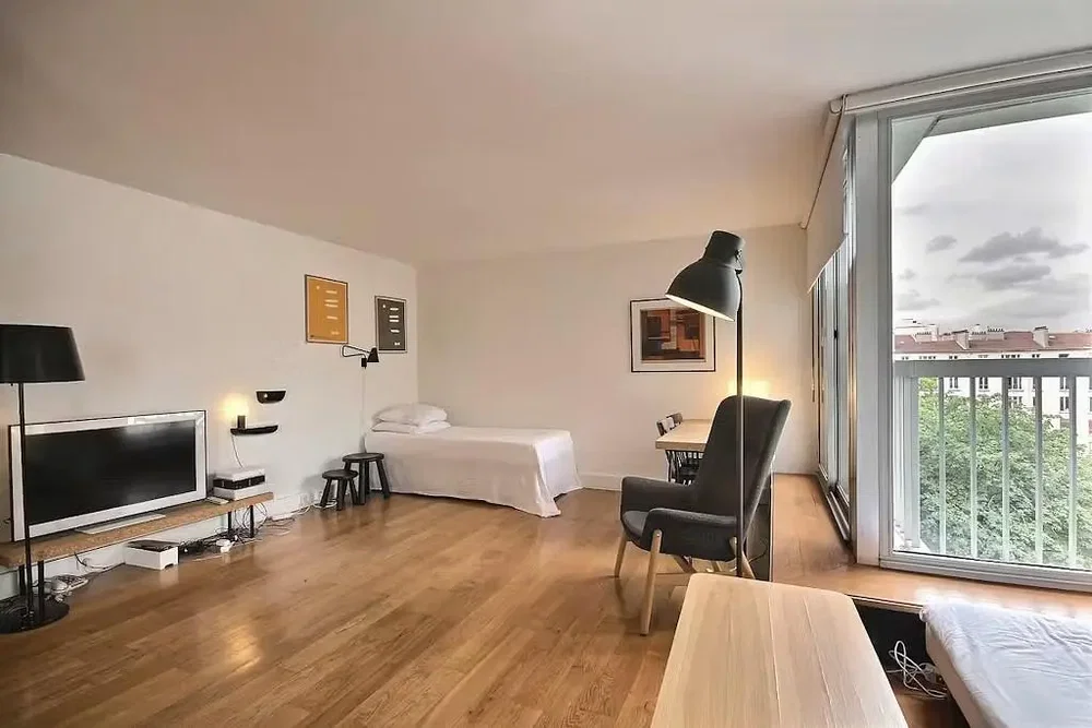 Chambre; parquet, lumière naturelle, style moderne