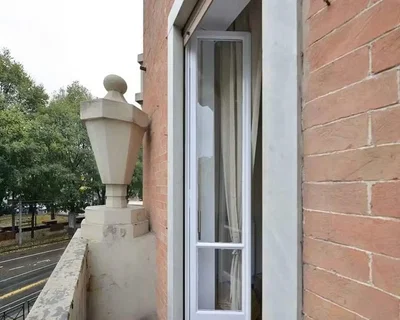 Balcony; view, natural light