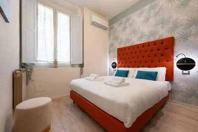 Spavaća soba; prirodno svjetlo, moderni stil