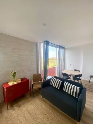 Wohnzimmer; tageslicht, moderner stil