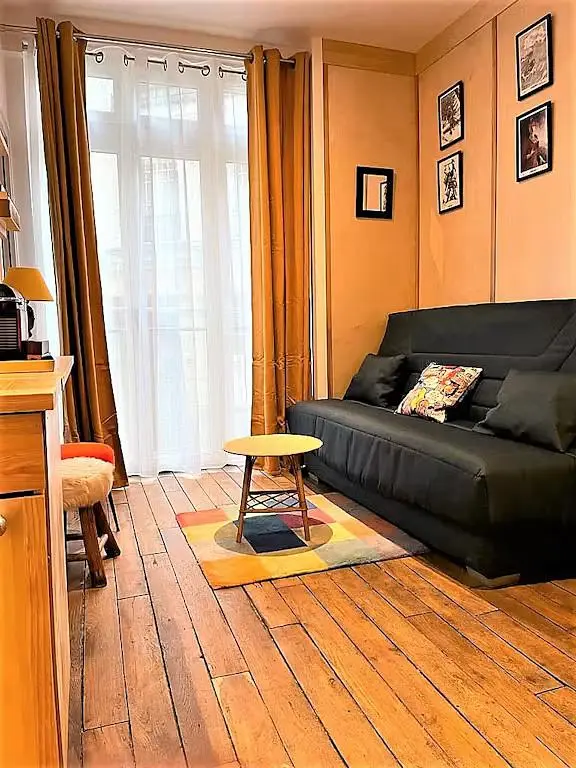 Salon