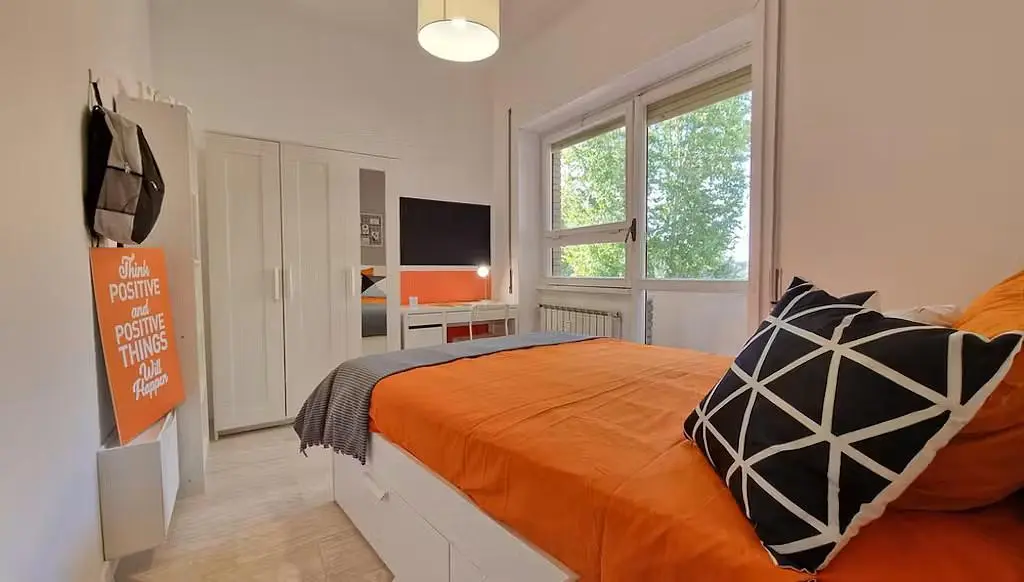 Schlafzimmer; tageslicht, moderner stil