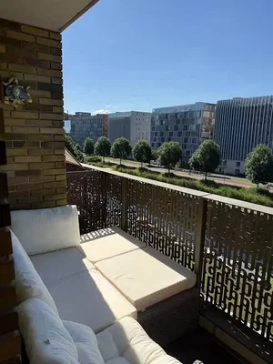 Balkon; pogled, prirodno svjetlo