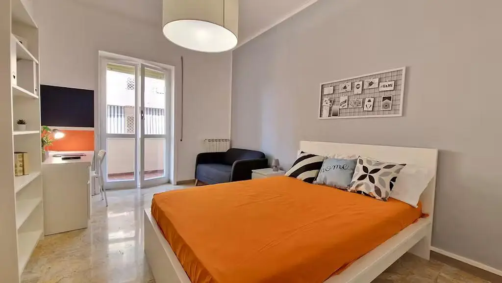 Schlafzimmer; tageslicht, fliesenboden