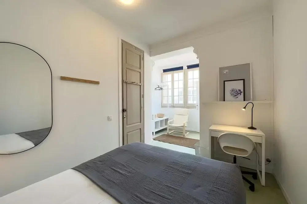 Chambre; lumière naturelle, style moderne