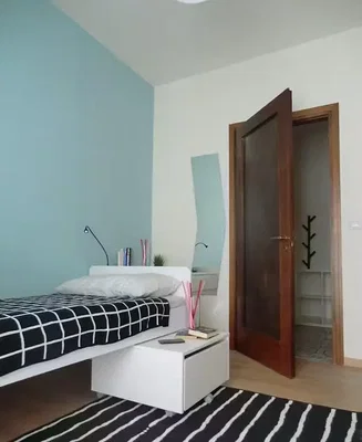 Schlafzimmer; tageslicht, holzboden