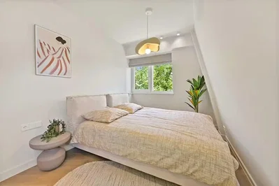 Schlafzimmer; tageslicht, moderner stil
