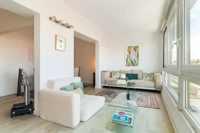 Wohnzimmer; tageslicht, moderner stil