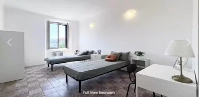 Slaapkamer; natuurlijk licht, tegelvloer
