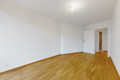 Chambre; parquet, lumière naturelle