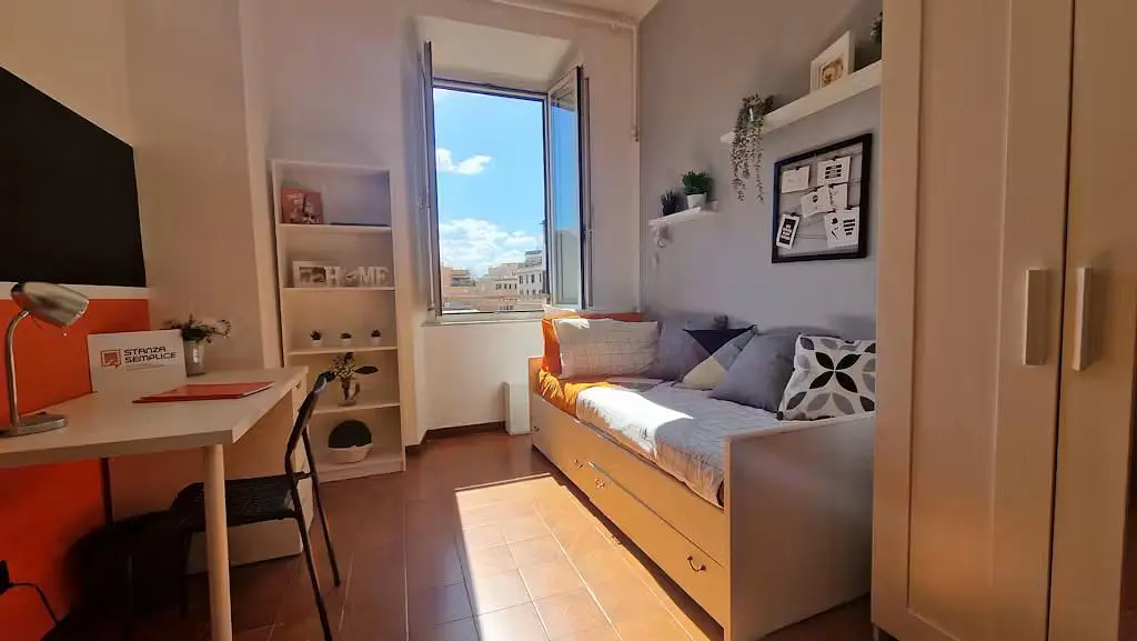 Schlafzimmer; tageslicht, holzboden, moderner stil