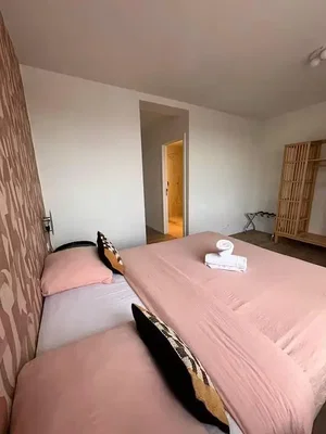 Camera da letto; luce naturale, ristrutturato