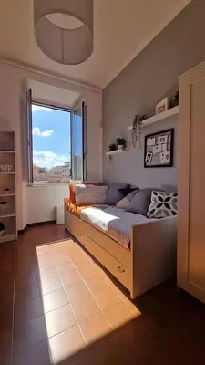 Schlafzimmer; tageslicht, fliesenboden