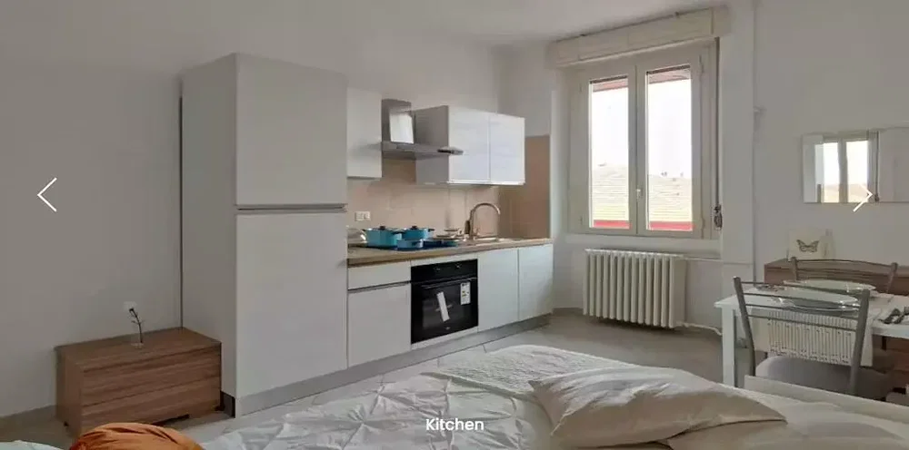Cucina; elettrodomestici, luce naturale