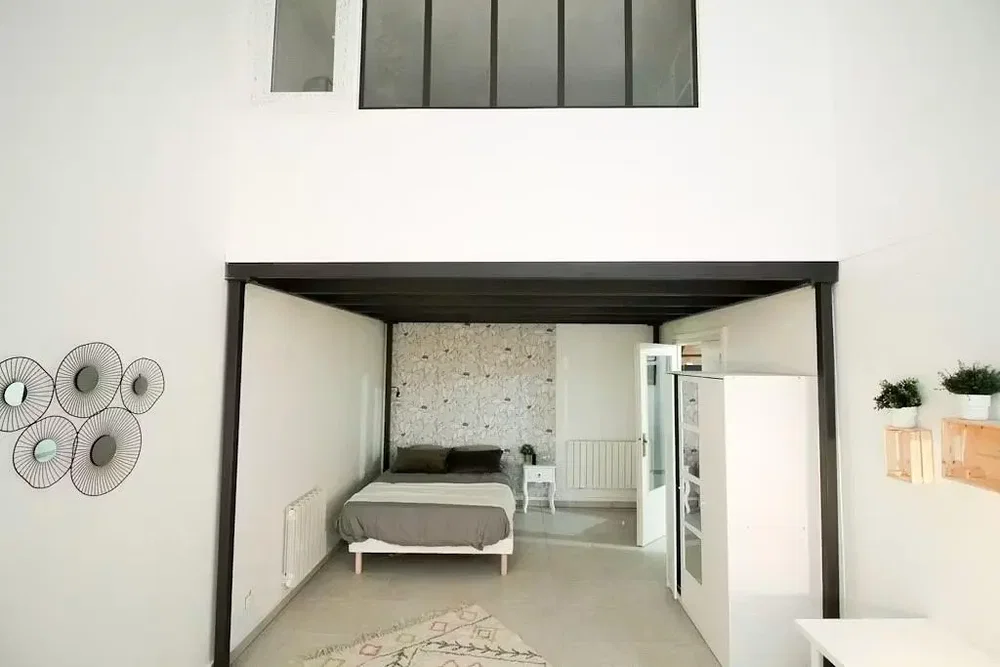 Dormitorio; luz natural, estilo moderno