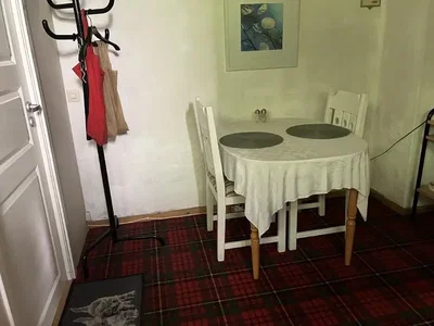 Дневна соба; плочице, природно светло