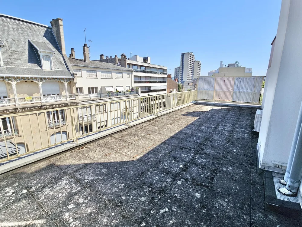 Terraza; vista, luz natural