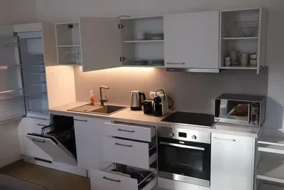 Cocina; electrodomésticos, luz natural, renovado