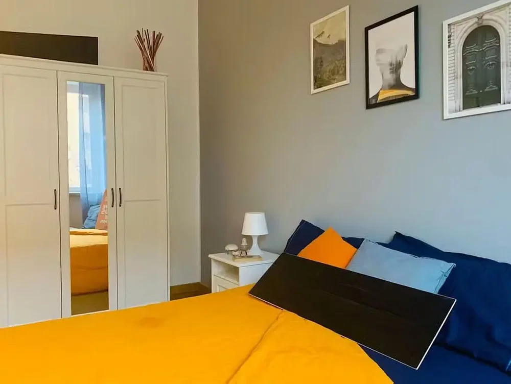 Quarto; luz natural, estilo moderno